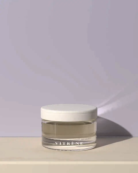 Balm 1.44 on a travertine ledge.